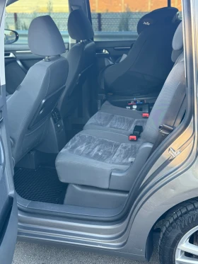 VW Touran 2.0 TDI, снимка 13