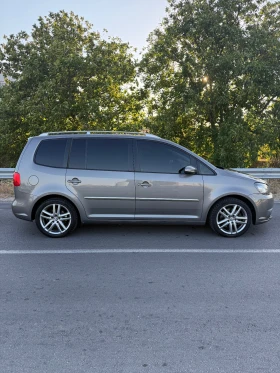 VW Touran 2.0 TDI, снимка 9