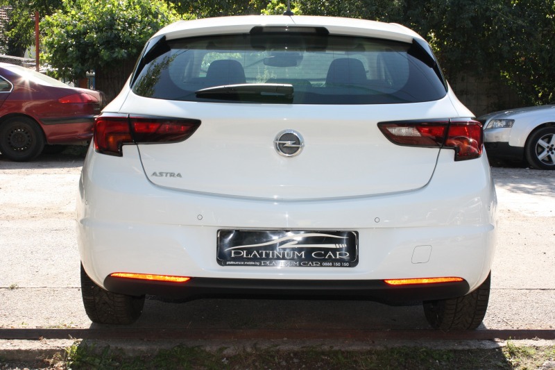 Opel Astra 16000 KM !!! НОВА!!, снимка 6 - Автомобили и джипове - 43453038