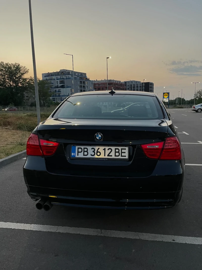 BMW 330 330i, снимка 5 - Автомобили и джипове - 47386597