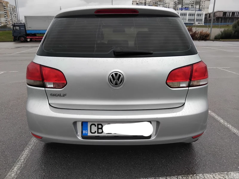 VW Golf, снимка 6 - Автомобили и джипове - 47399990