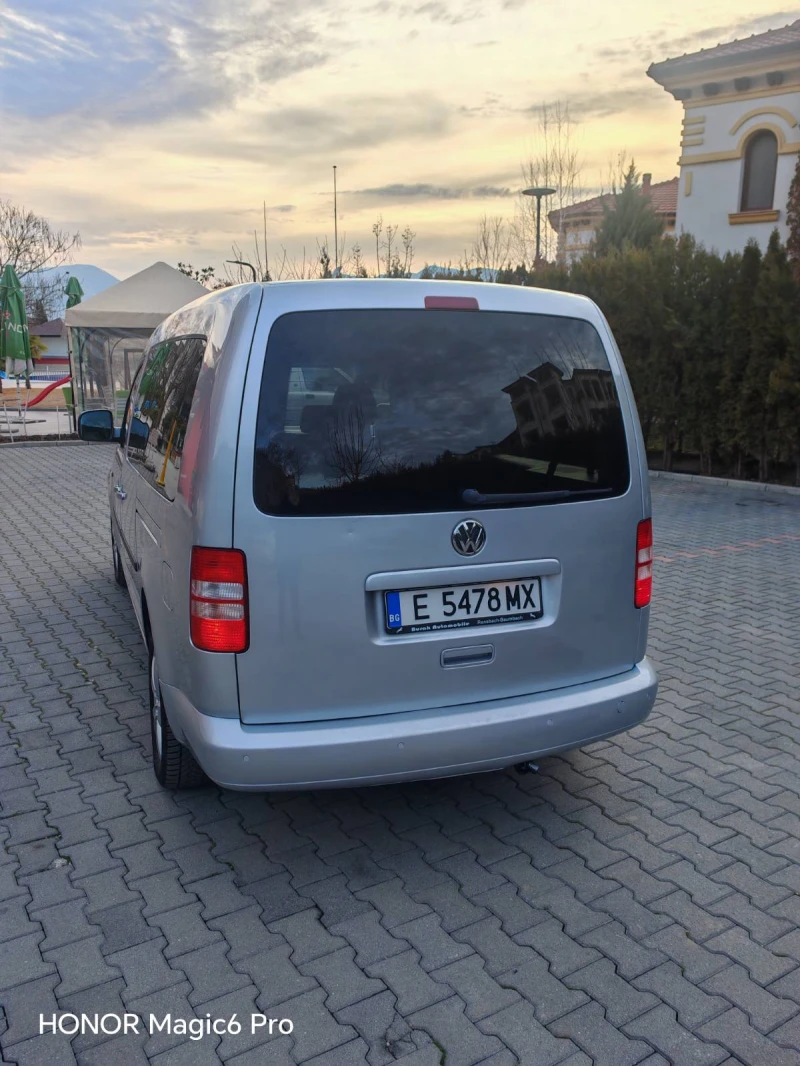 VW Caddy Maxi 2.0 TDI, снимка 5 - Автомобили и джипове - 48839114