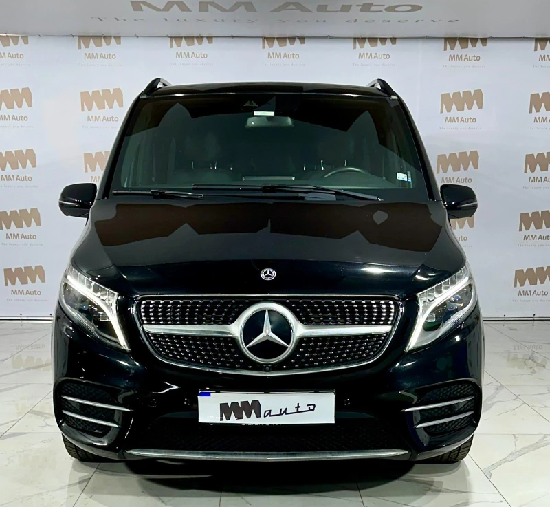 Mercedes-Benz V 300 d AMG* EXCLUSIVE* 4M* Pano* Burmester* Carbon, снимка 4 - Автомобили и джипове - 48960402