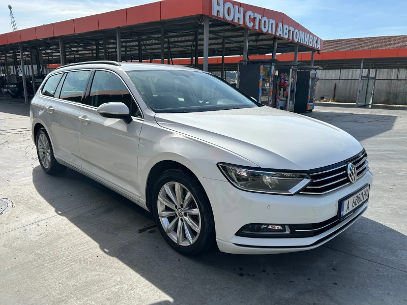 VW Passat, снимка 5 - Автомобили и джипове - 49231585