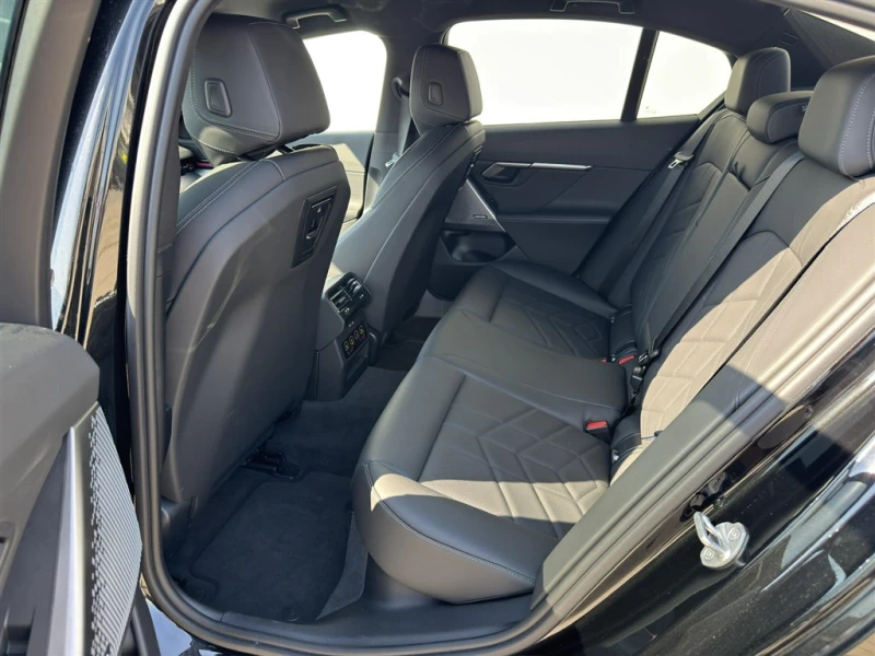 BMW 520 xDrive, снимка 10 - Автомобили и джипове - 51131373