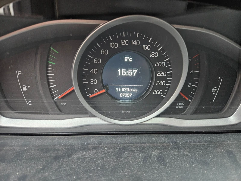 Volvo S60, снимка 13 - Автомобили и джипове - 52344160