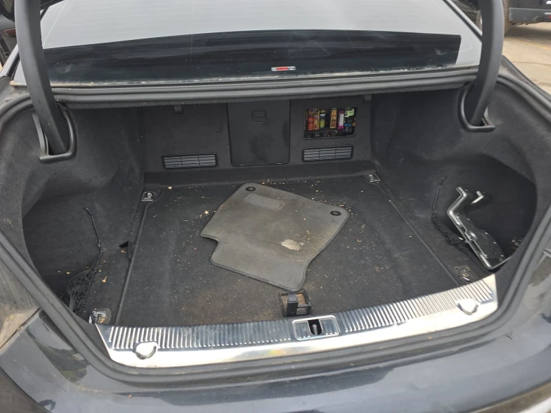 Audi A8 L 4.0T, снимка 14 - Автомобили и джипове - 52571789