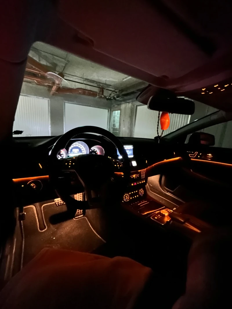 Mercedes-Benz CLS 500 4, 7 BiTurbo, снимка 17 - Автомобили и джипове - 52818734