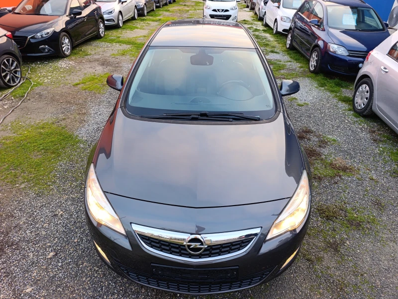 Opel Astra 1.4T 16V 140k.c., снимка 6 - Автомобили и джипове - 52885672