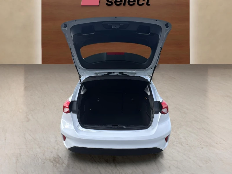 Ford Focus 1.0 EcoBoost, снимка 8 - Автомобили и джипове - 53067724