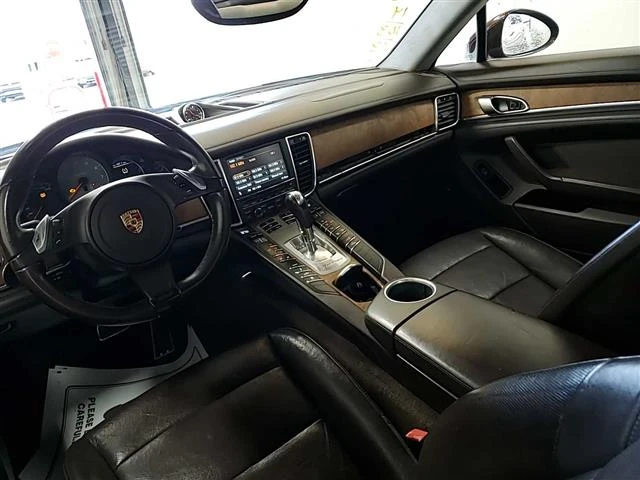 Porsche Panamera HYBRID S* BOSE* ОБДУХ* М.ТОЧКА* ФИКС.ЦЕНА, снимка 5 - Автомобили и джипове - 48848225