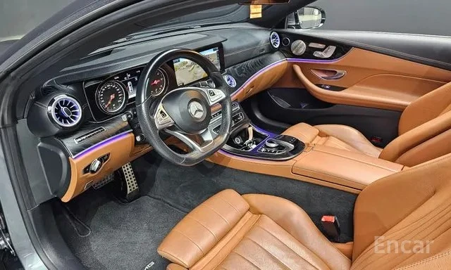 Mercedes-Benz E 220 d Coupe, снимка 4 - Автомобили и джипове - 54487976