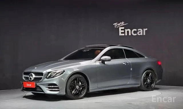 Mercedes-Benz E 220 d Coupe, снимка 5 - Автомобили и джипове - 54487976