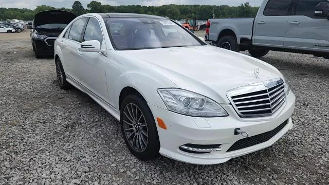 Mercedes-Benz S 550 5.5l, снимка 13 - Автомобили и джипове - 54880032