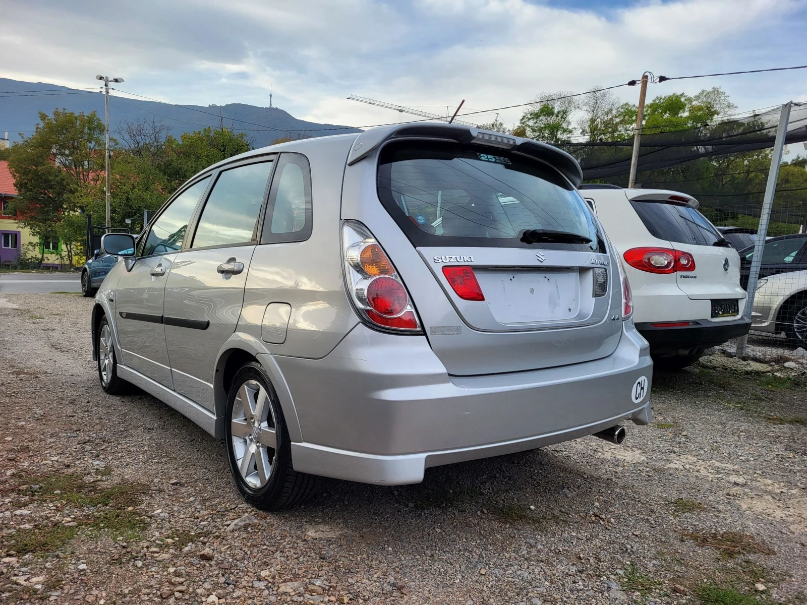 Suzuki Liana 1.6i /4WD / Edition / 72000км. - изображение 4