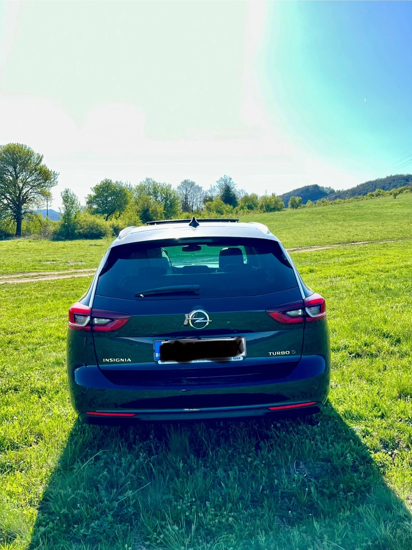 Opel Insignia Sports Tourer - изображение 2