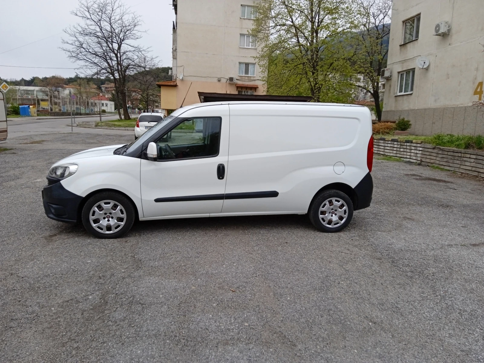 Fiat Doblo 1.6 m-jet MAXI  - изображение 4