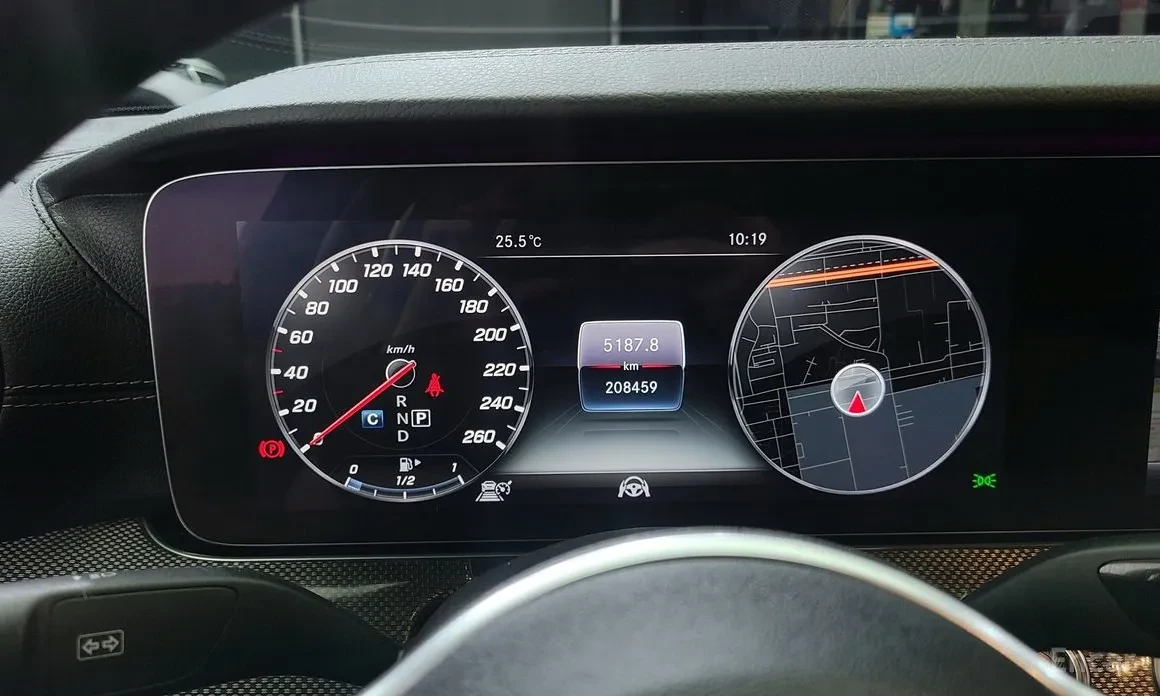 Mercedes-Benz CLS 400 CLS-Class C257 CLS400d 4MATIC AMG Line - изображение 8
