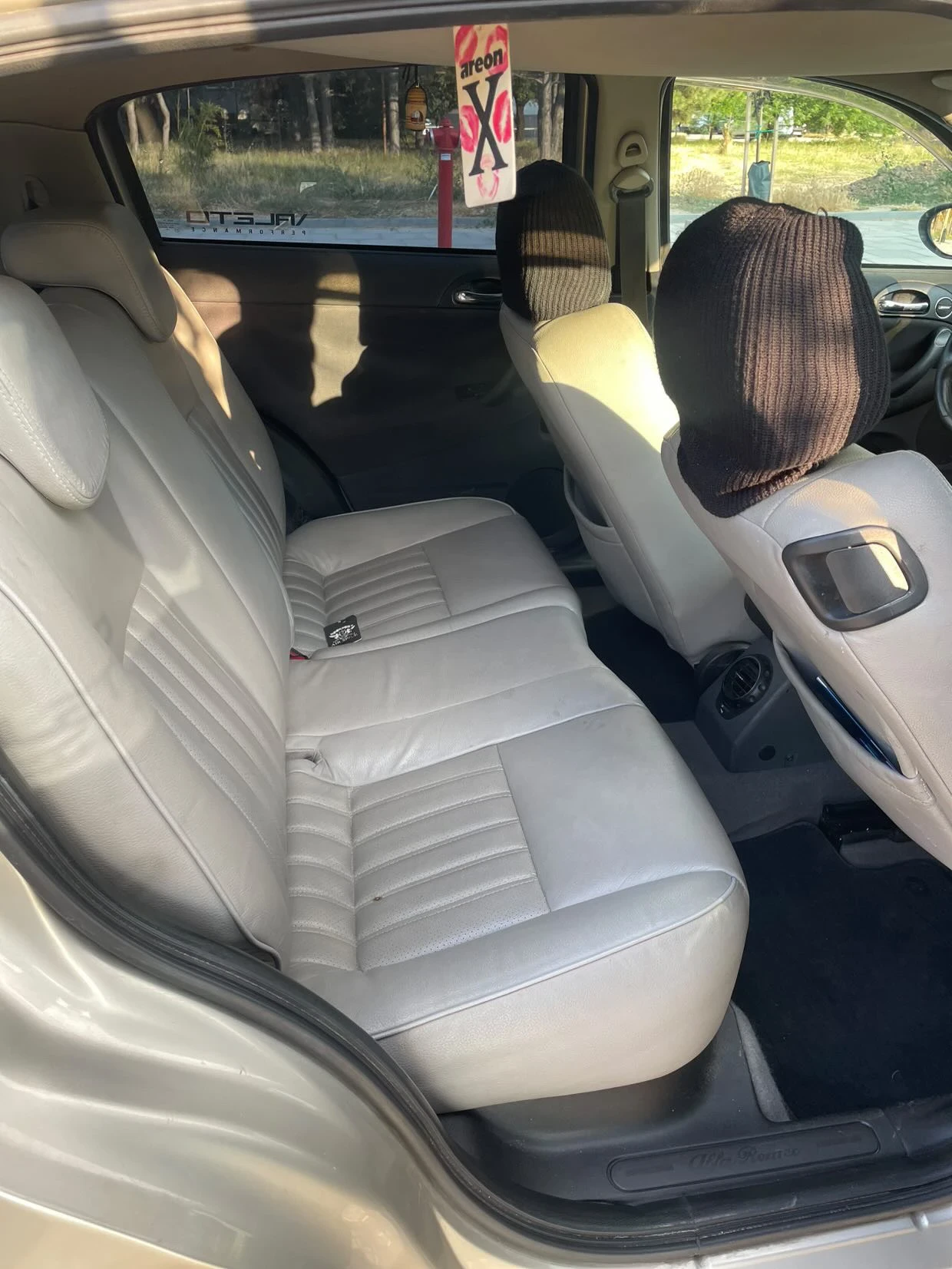 Alfa Romeo 147 1.9 JTDm - изображение 8