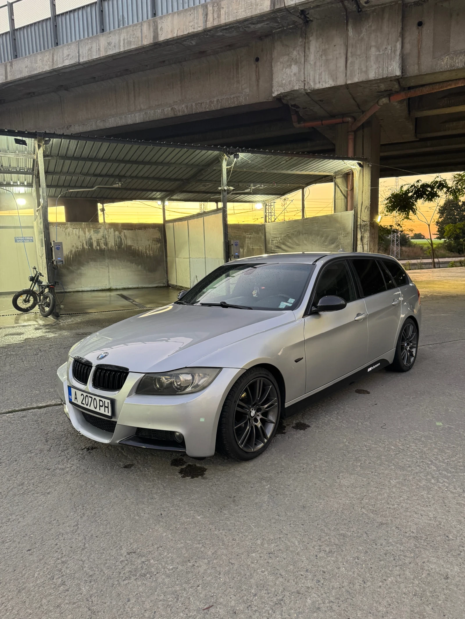 BMW 320  - изображение 2