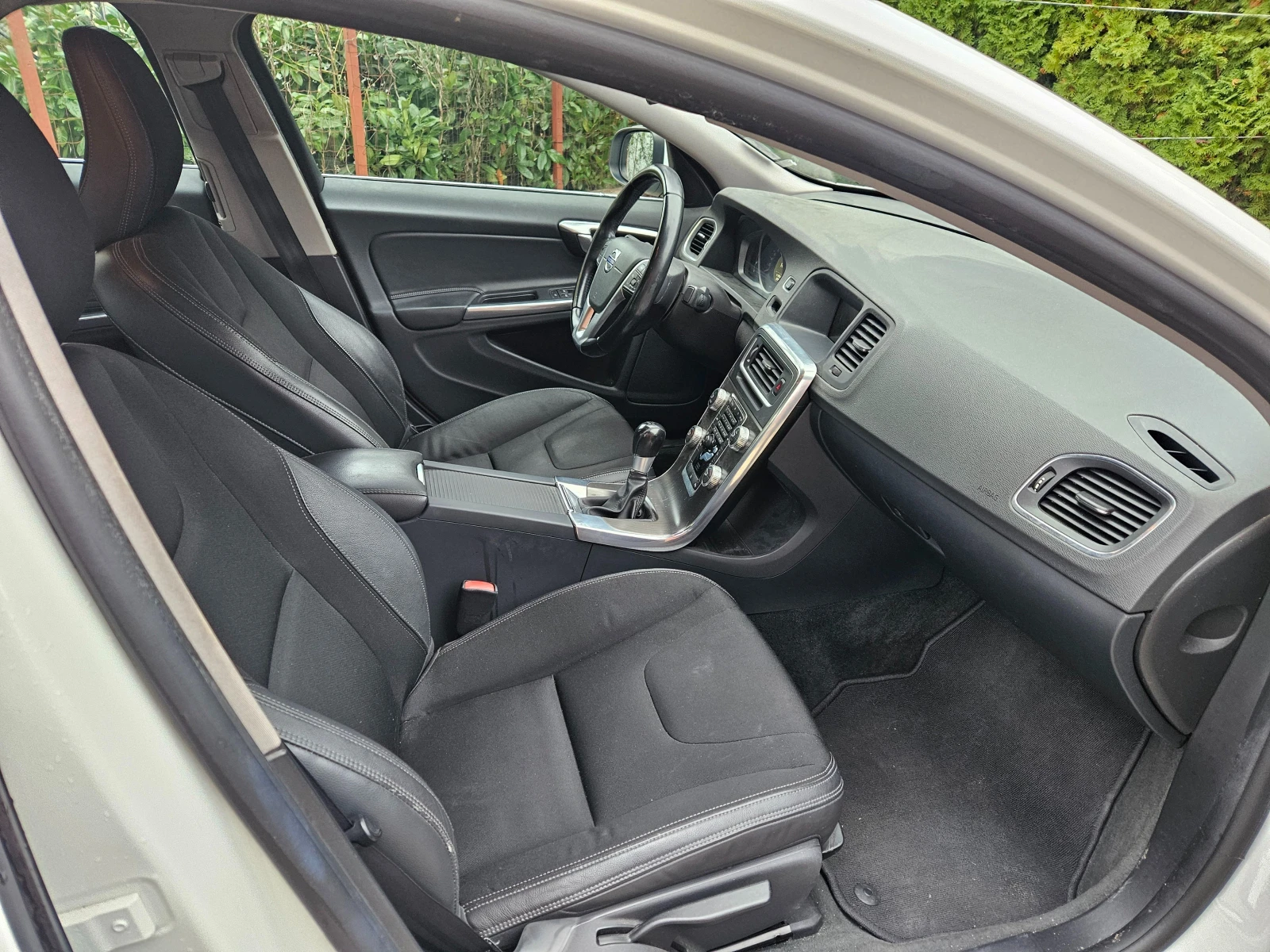 Volvo S60 | Mobile.bg   12