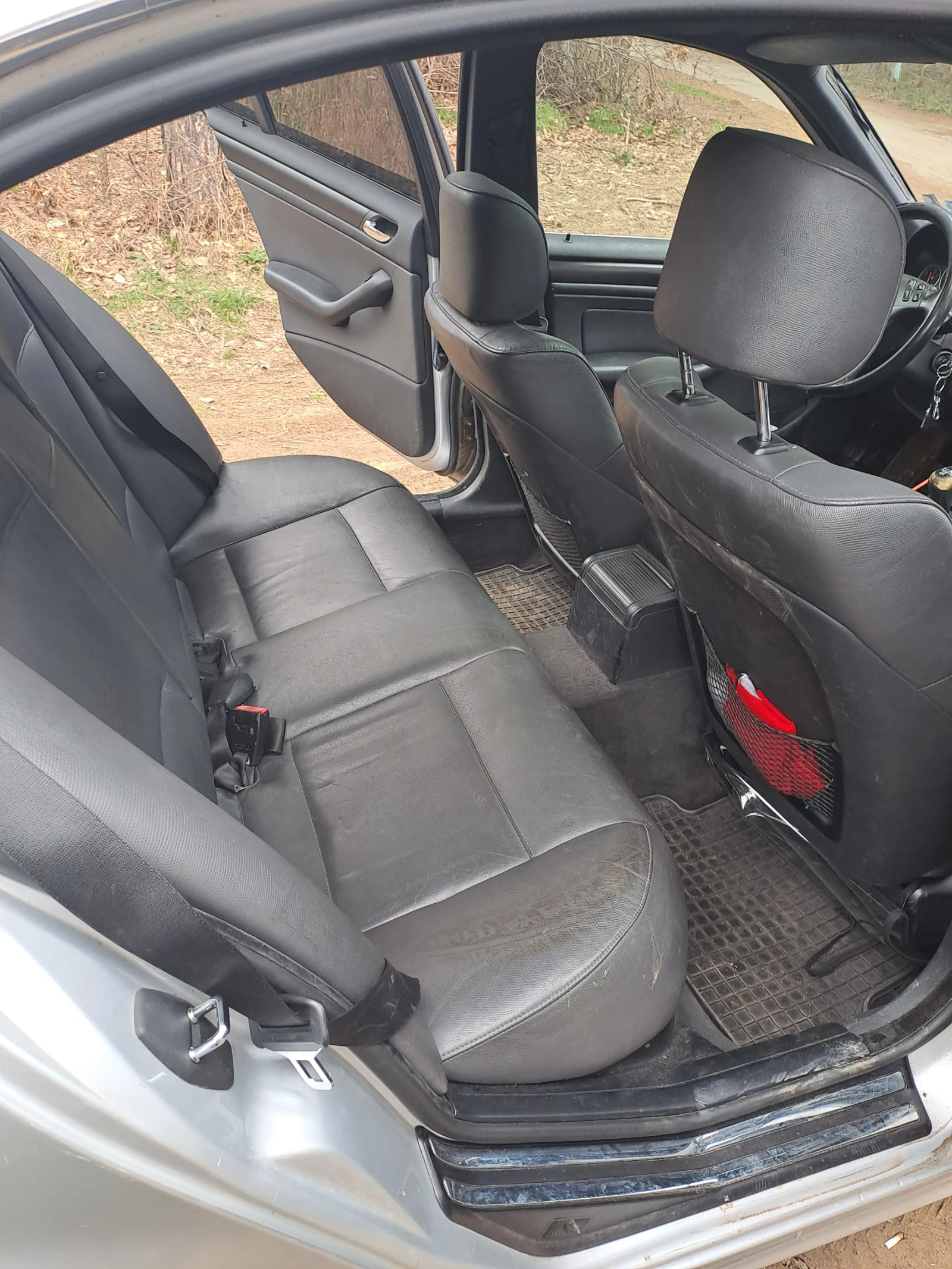 BMW 320 2.2 Газ-Бензин - изображение 8