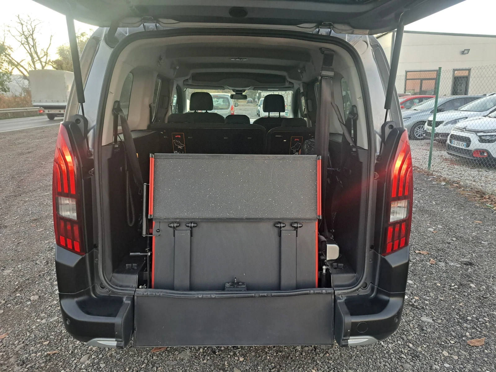 Peugeot Rifter 1.5 HDI | Mobile.bg � ����������� 12