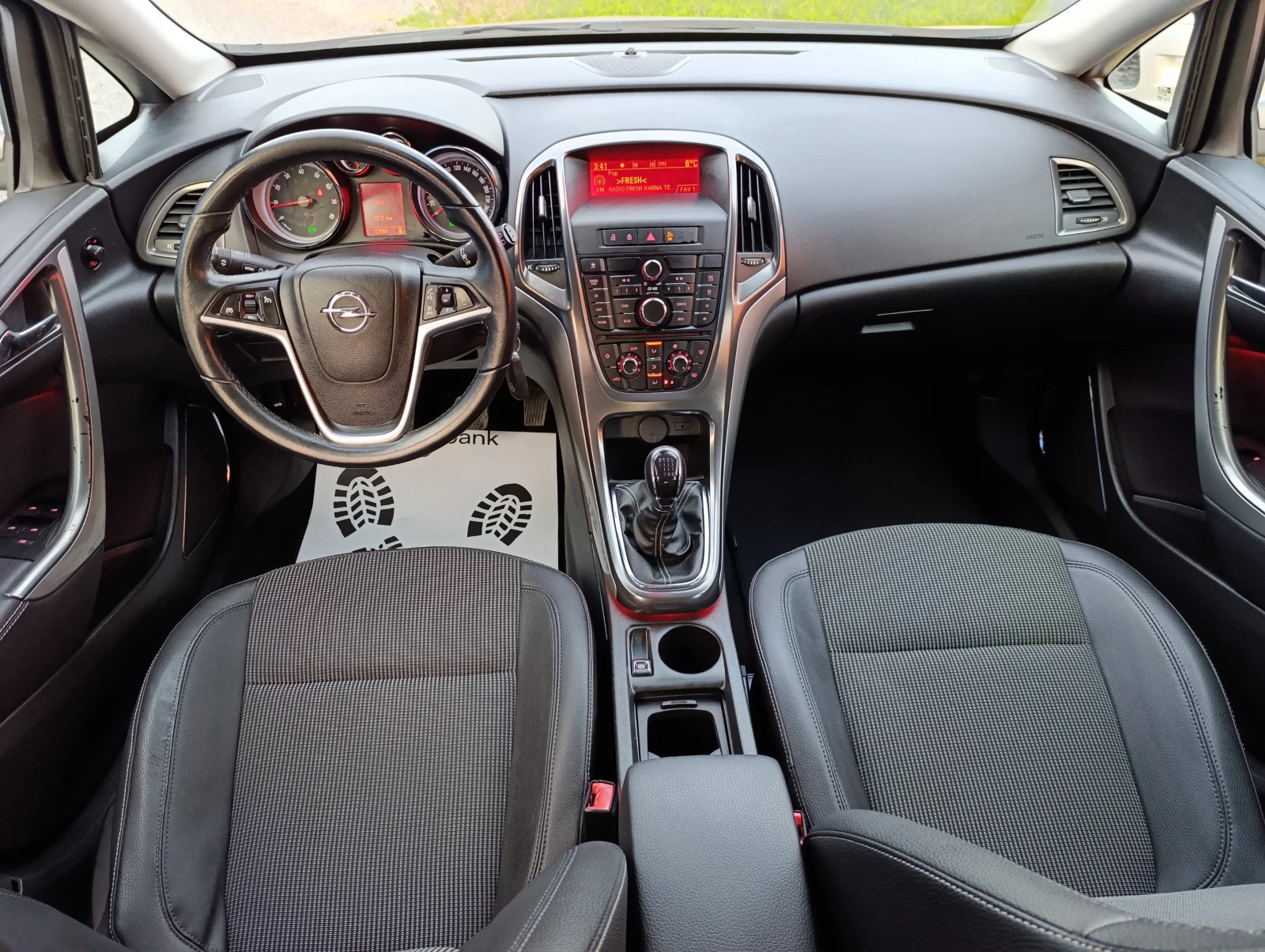 Opel Astra 1.4T 16V 140k.c. - изображение 9