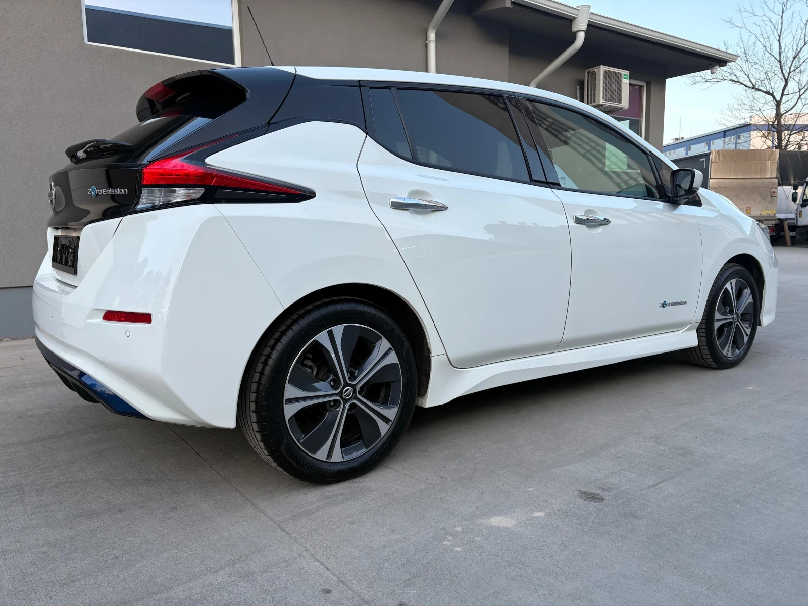 Nissan Leaf  40kW ����! 17� �� Full Extras | Mobile.bg � ����������� 8