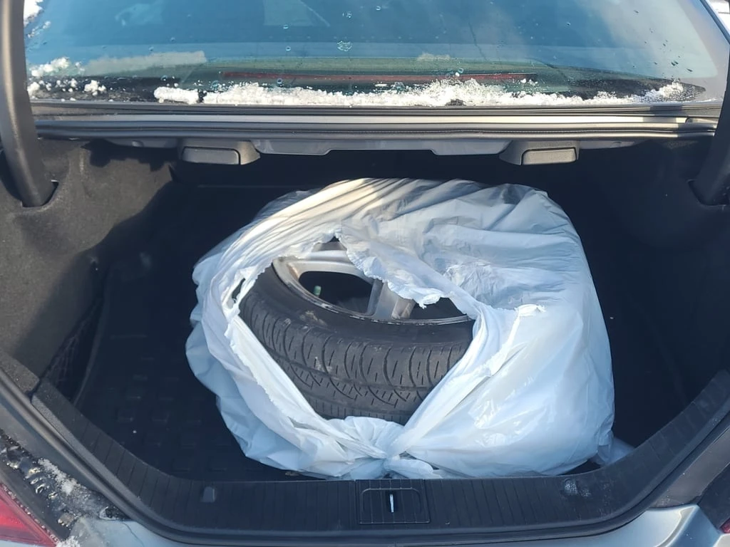 Mercedes-Benz CLS 400 * CARFAX * ��� ������������ ������ | Mobile.bg � ����������� 14