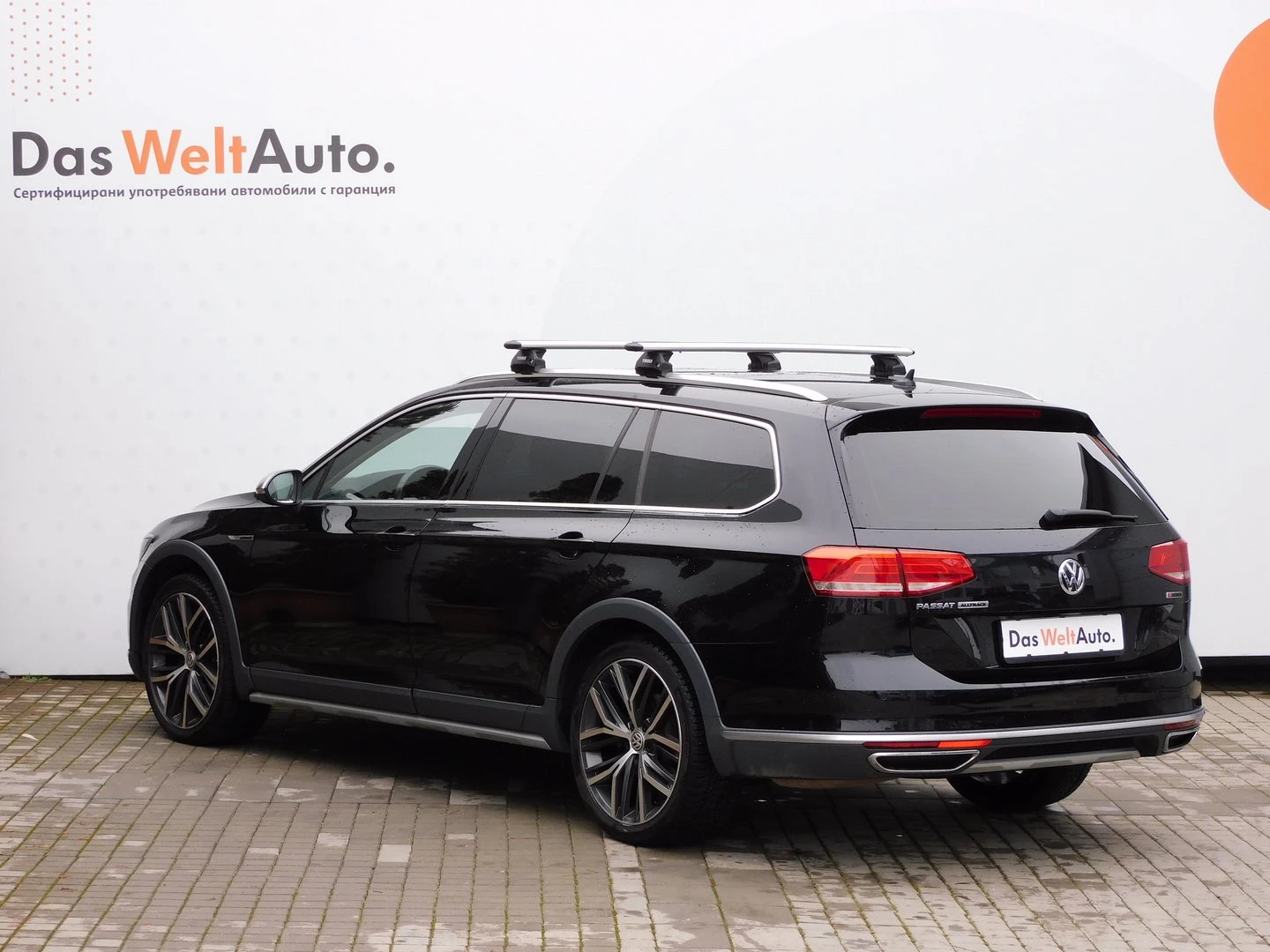 VW Passat 2.0TDI BMT 4MOTION, снимка 4 - Автомобили и джипове - 54054582