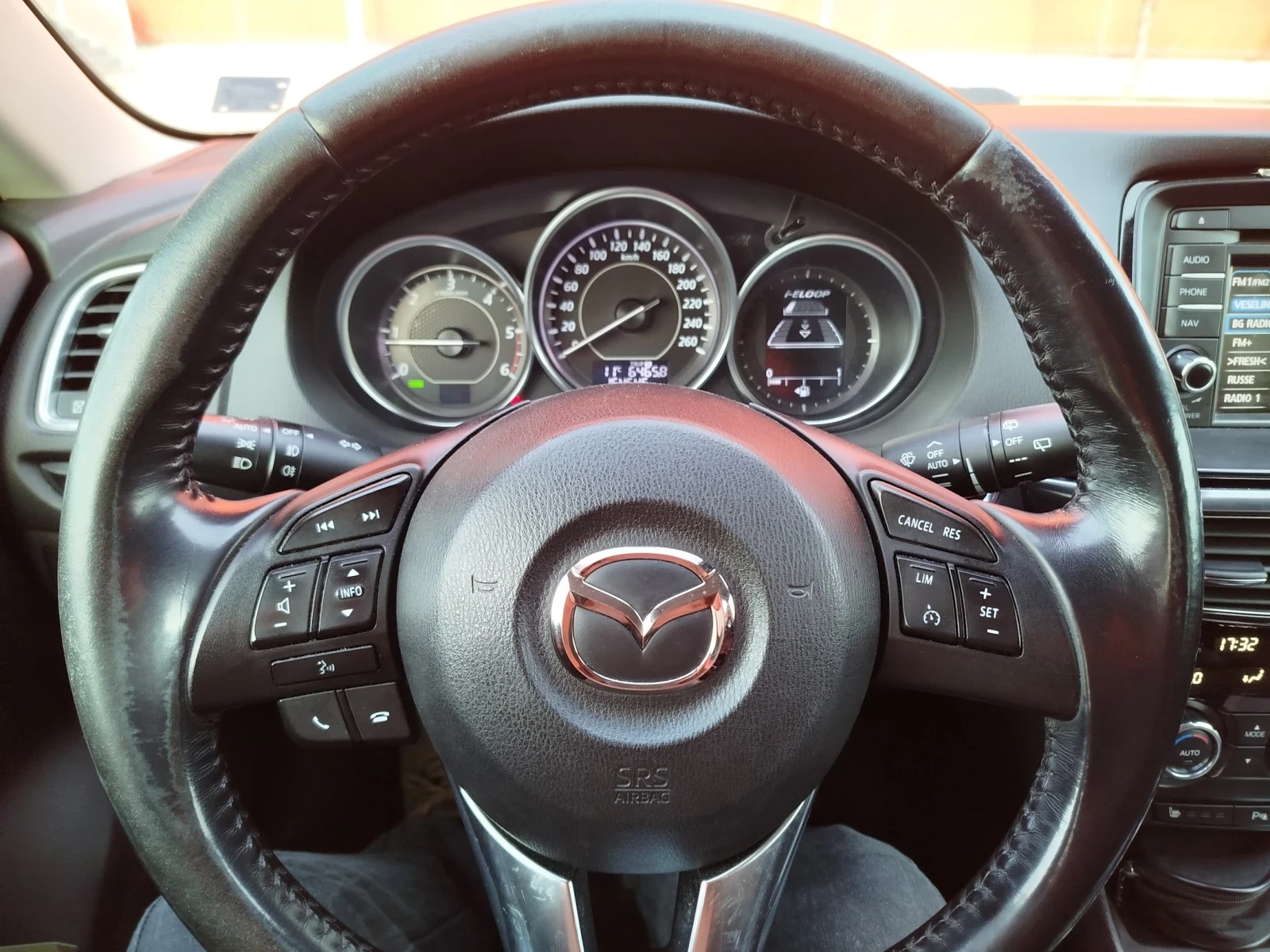Mazda 6 Skyactiv, снимка 9 - Автомобили и джипове - 53765490