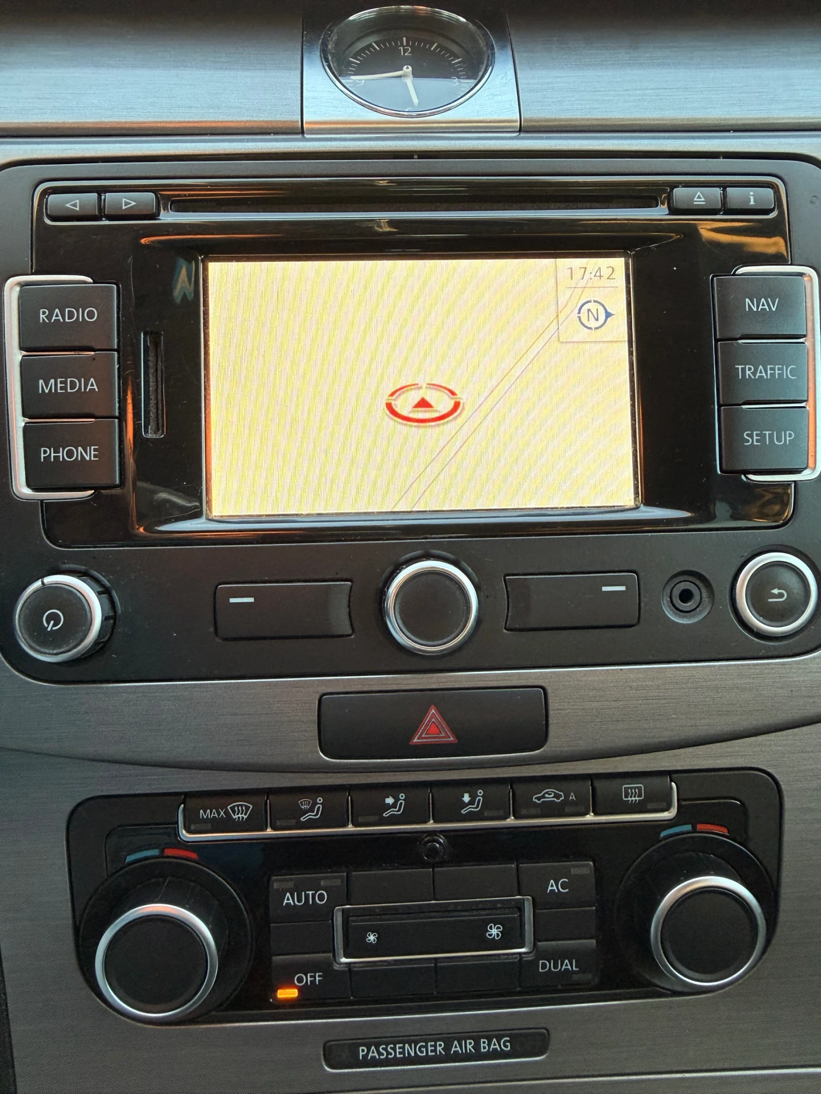 VW Passat, снимка 9 - Автомобили и джипове - 53779537