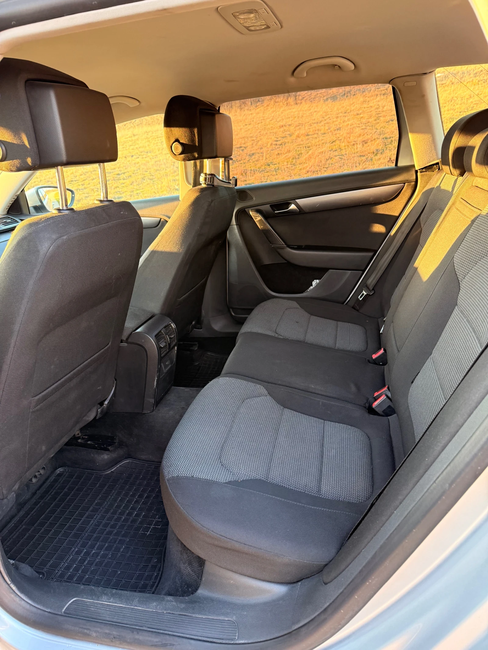 VW Passat, снимка 6 - Автомобили и джипове - 53779537