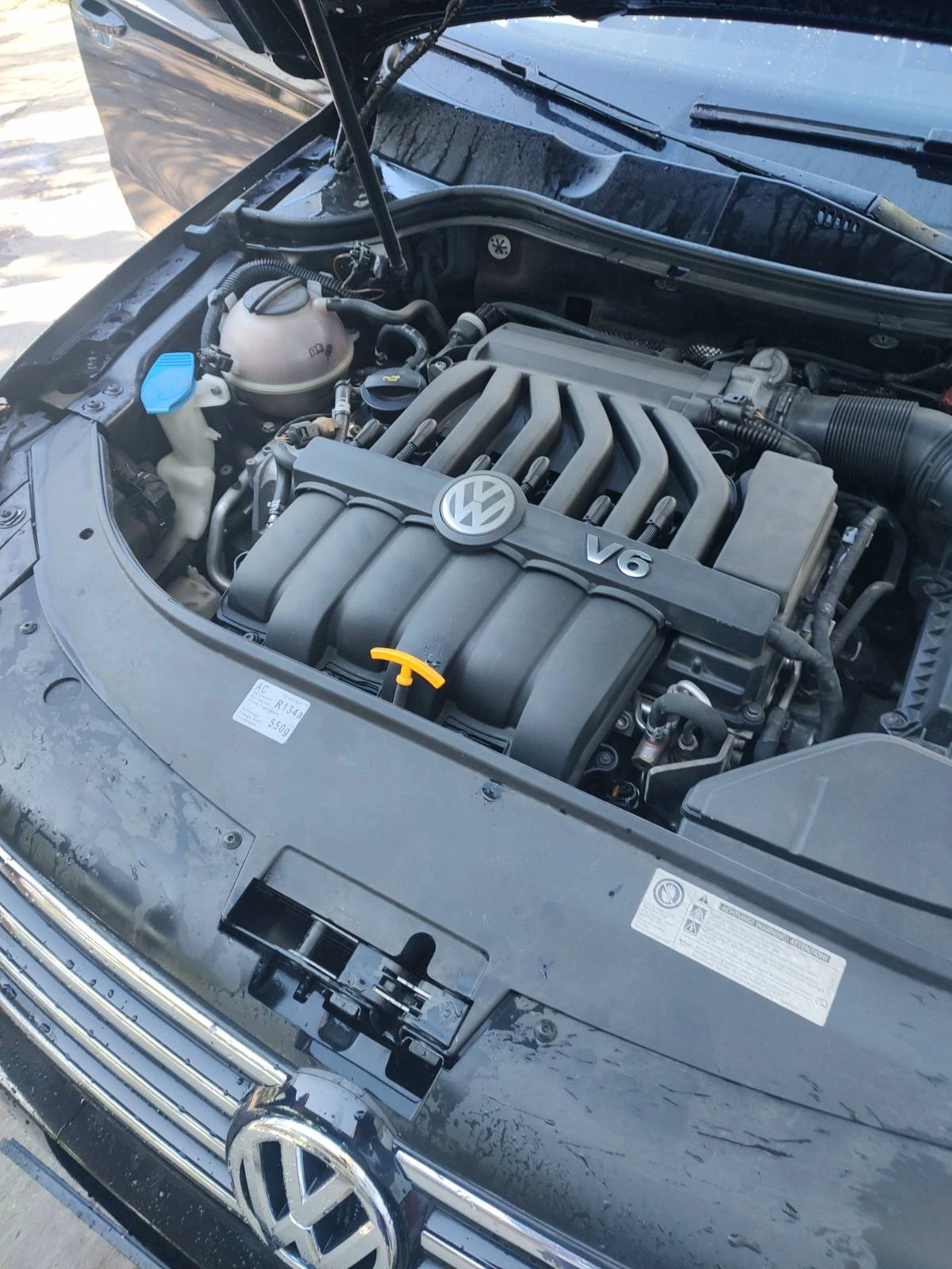 VW Passat, снимка 14 - Автомобили и джипове - 54000937