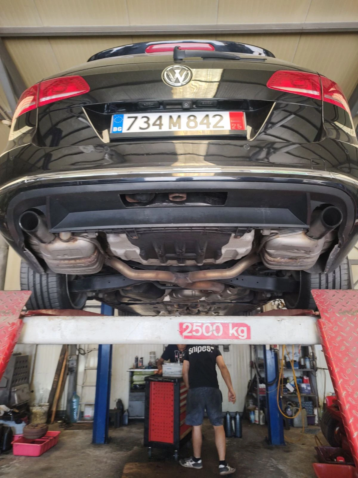 VW Passat, снимка 15 - Автомобили и джипове - 54000937