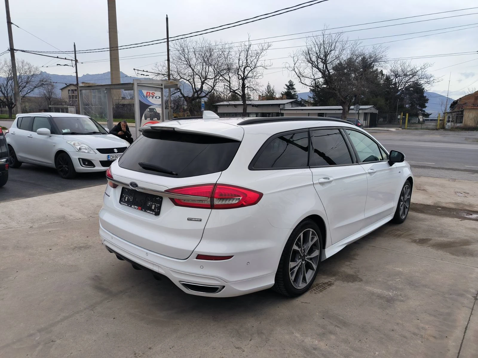 Ford Mondeo ST-LINE-2.0i-Hybrid-Navi-Kamera-Keyless, снимка 5 - Автомобили и джипове - 54036303