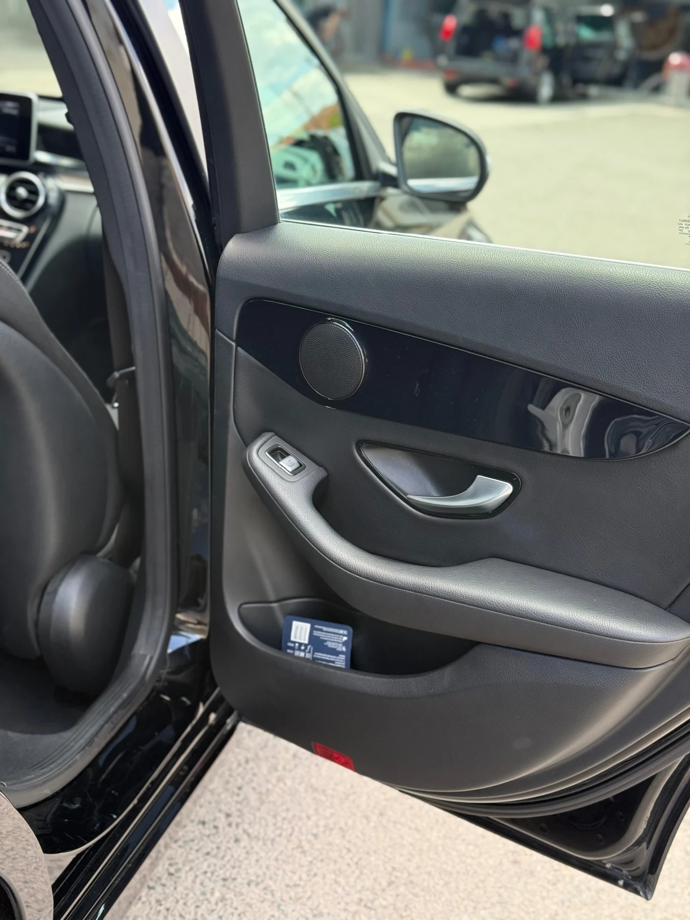 Mercedes-Benz C 220, снимка 14 - Автомобили и джипове - 54234002