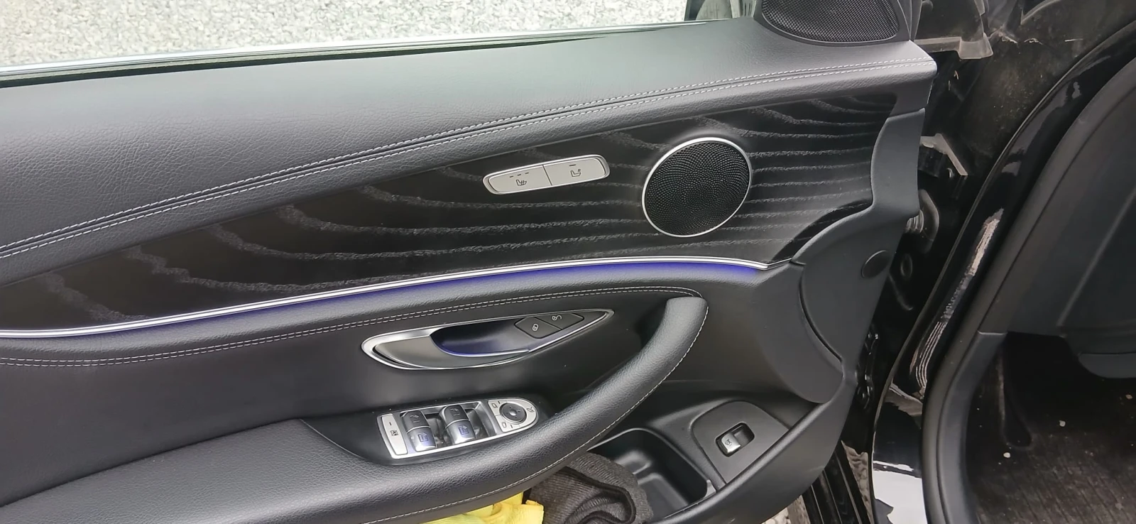Mercedes-Benz E 300 DE AMG, снимка 10 - Автомобили и джипове - 54916080