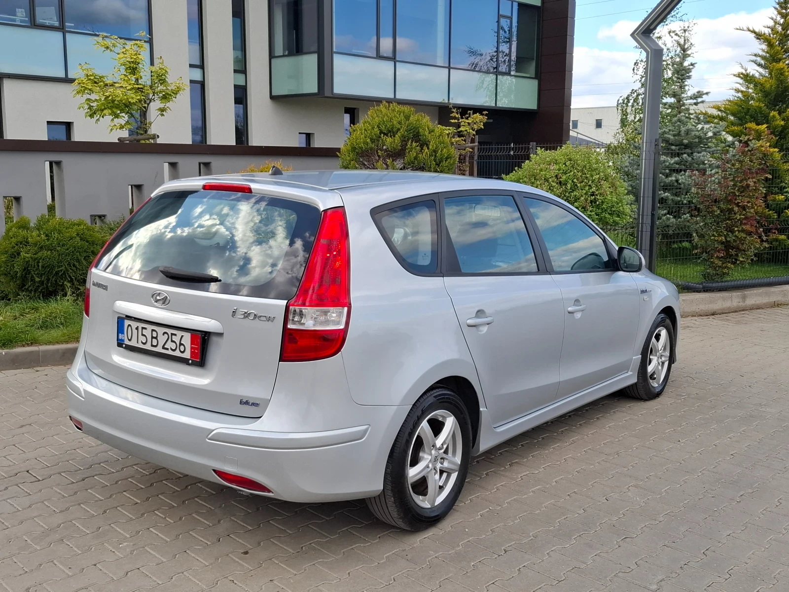 Hyundai I30 1.4i* (109кс)* FACELIFT* ЕURO-5* НОВ ВНОС* * , снимка 11 - Автомобили и джипове - 54401107