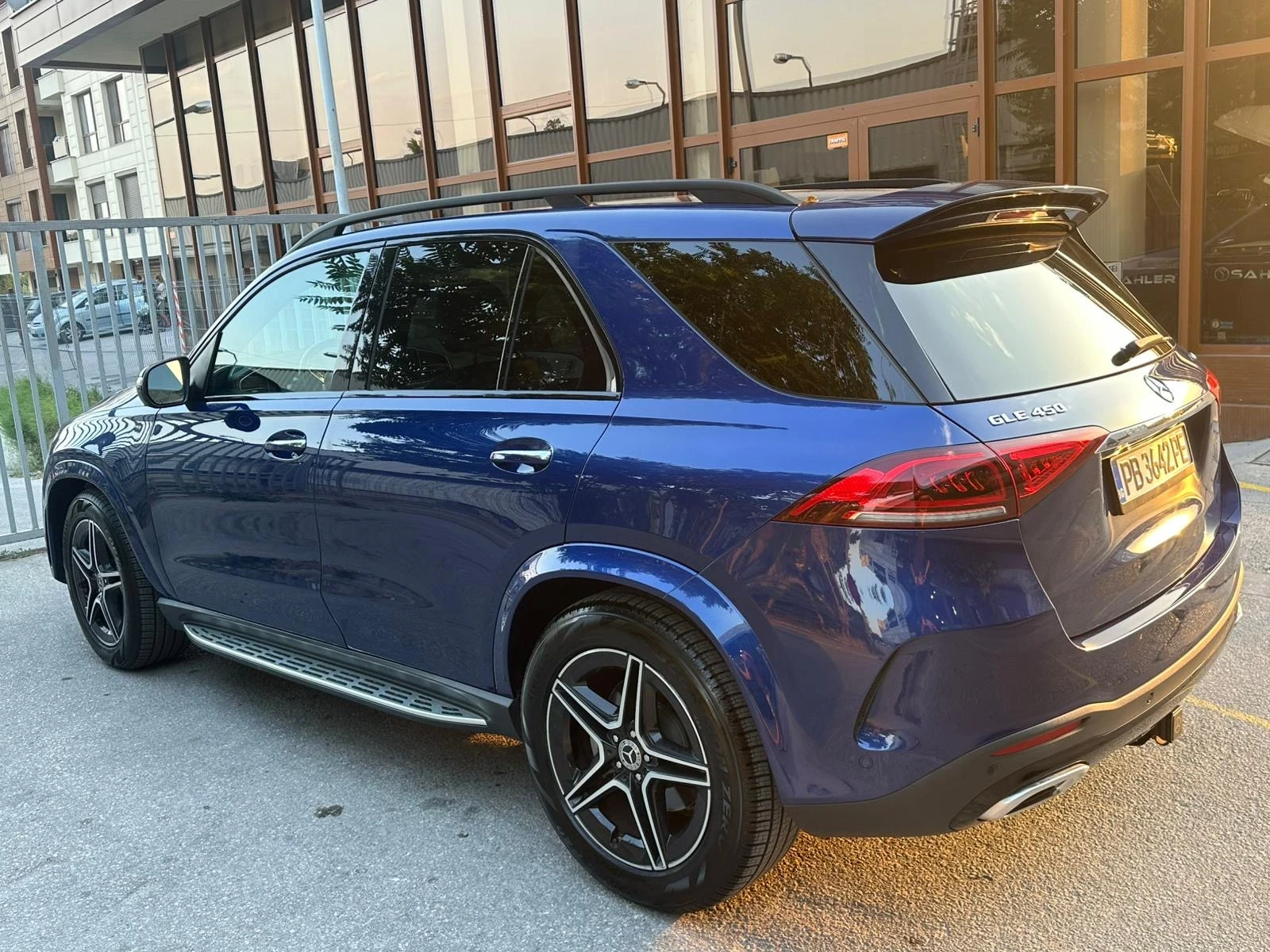 Mercedes-Benz GLE 450, снимка 4 - Автомобили и джипове - 54416346
