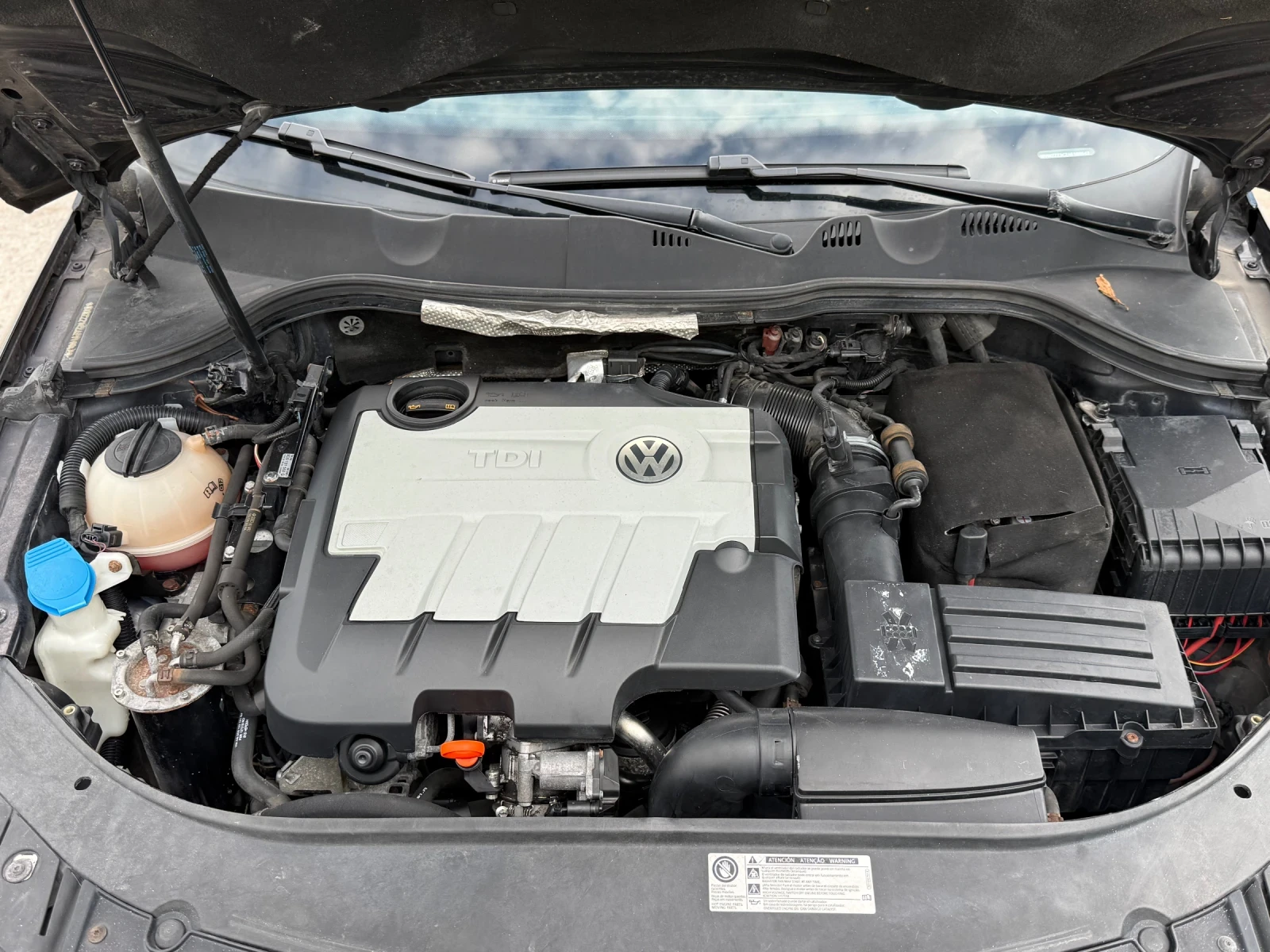 VW Passat 2.0 TDI HIGHLINE FACELIFT , снимка 16 - Автомобили и джипове - 54662428