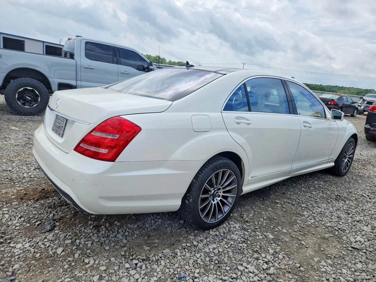 Mercedes-Benz S 550 5.5l, снимка 3 - Автомобили и джипове - 54880032