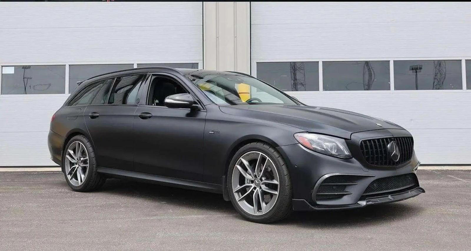 Mercedes-Benz E 53 AMG 4MATIC BURMESTER ���� �� �������� ���������� | Mobile.bg � ����������� 1