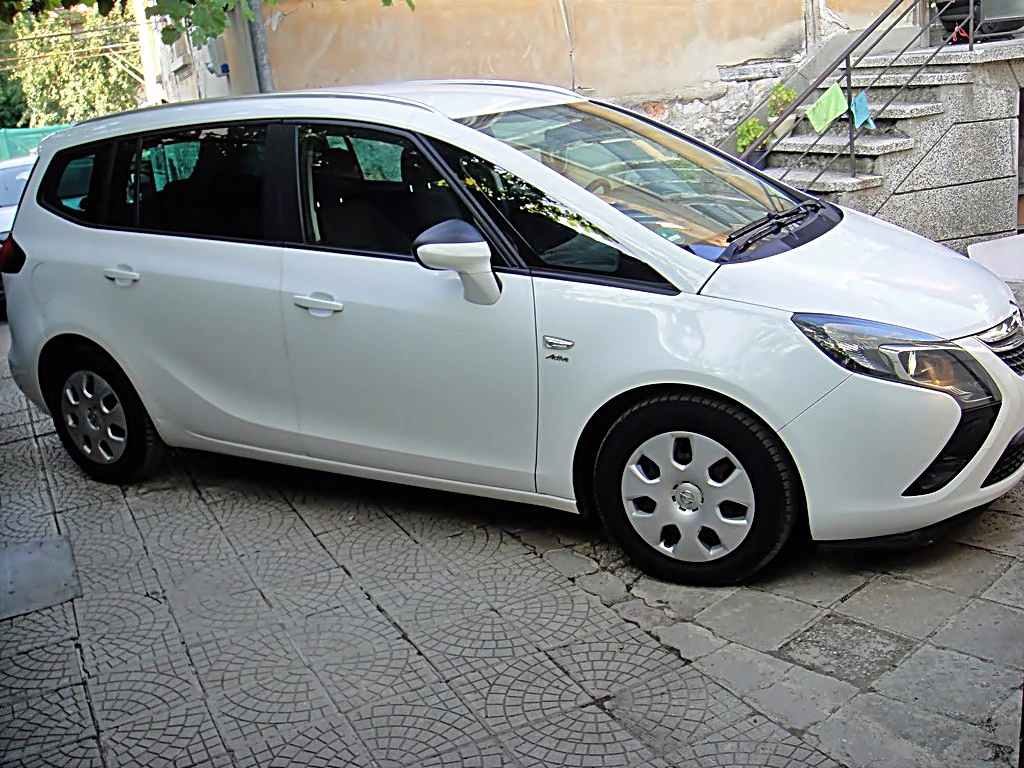 Opel Zafira Euro5 ГЕРМАНИЯ, снимка 2 - Автомобили и джипове - 55772652