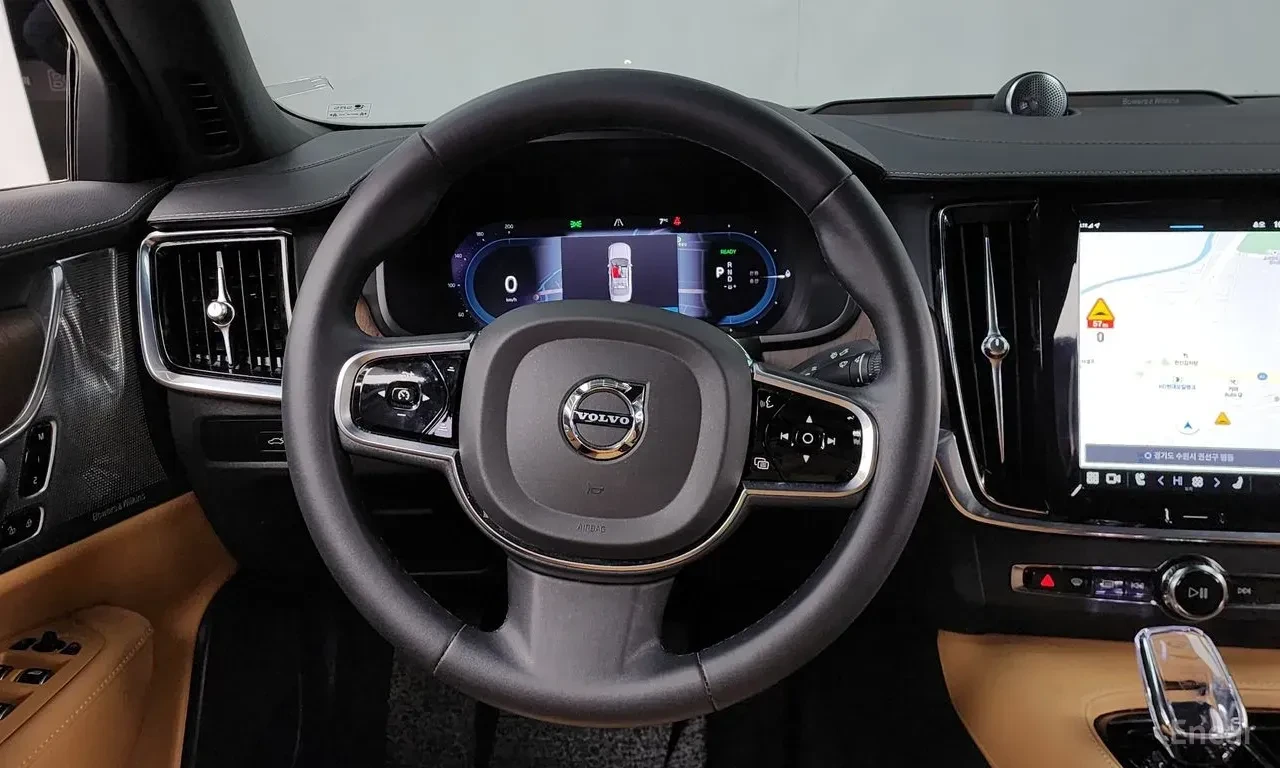 Volvo S90 T8* AWD* ULTIMATE* BRIGHT* BOWER* WILKINS* ОБДУХВА, снимка 8 - Автомобили и джипове - 55930118