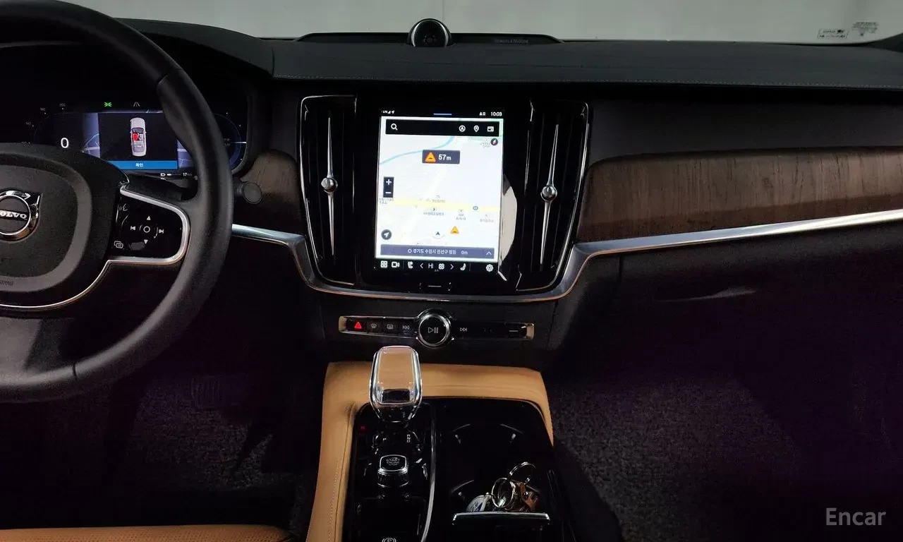 Volvo S90 T8* AWD* ULTIMATE* BRIGHT* BOWER* WILKINS* ОБДУХВА, снимка 9 - Автомобили и джипове - 55930118