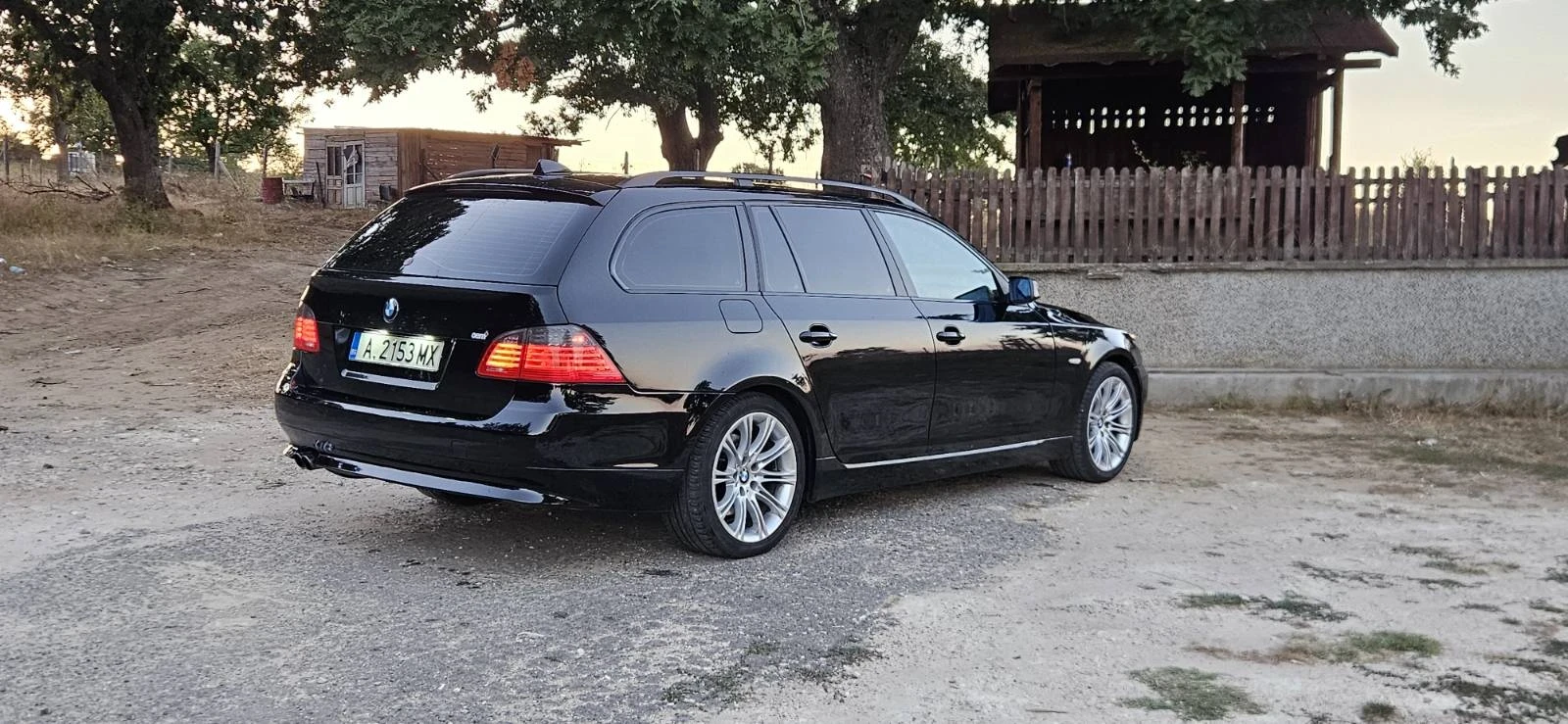BMW 525, снимка 4 - Автомобили и джипове - 55993638