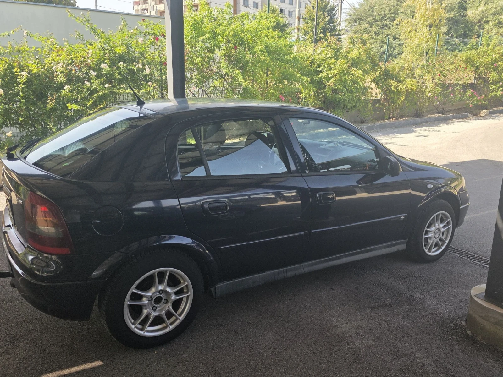 Opel Astra, снимка 3 - Автомобили и джипове - 56168380