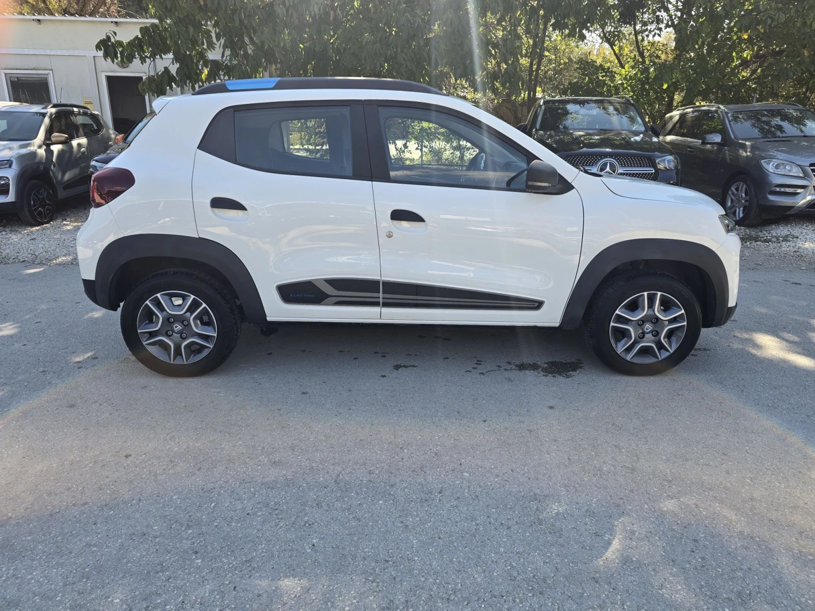 Dacia Spring Comfort Plus 45CCS Гаранция Лизинг Франция, снимка 6 - Автомобили и джипове - 56313228